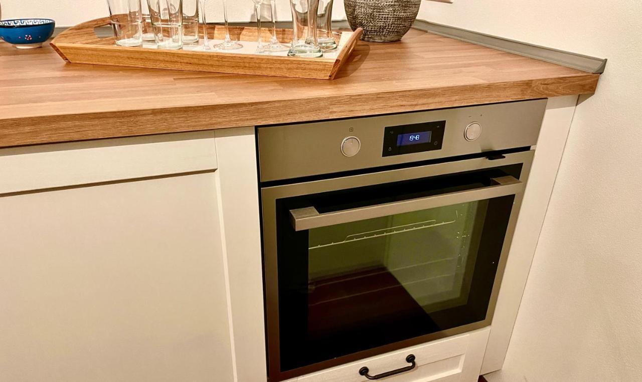 Voh Studio Mitten In Vohenstrauss, Smart-Tv, Parkplatz Exteriör bild